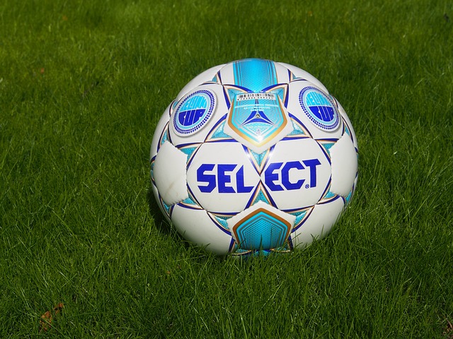 积极推广女 积极推广女